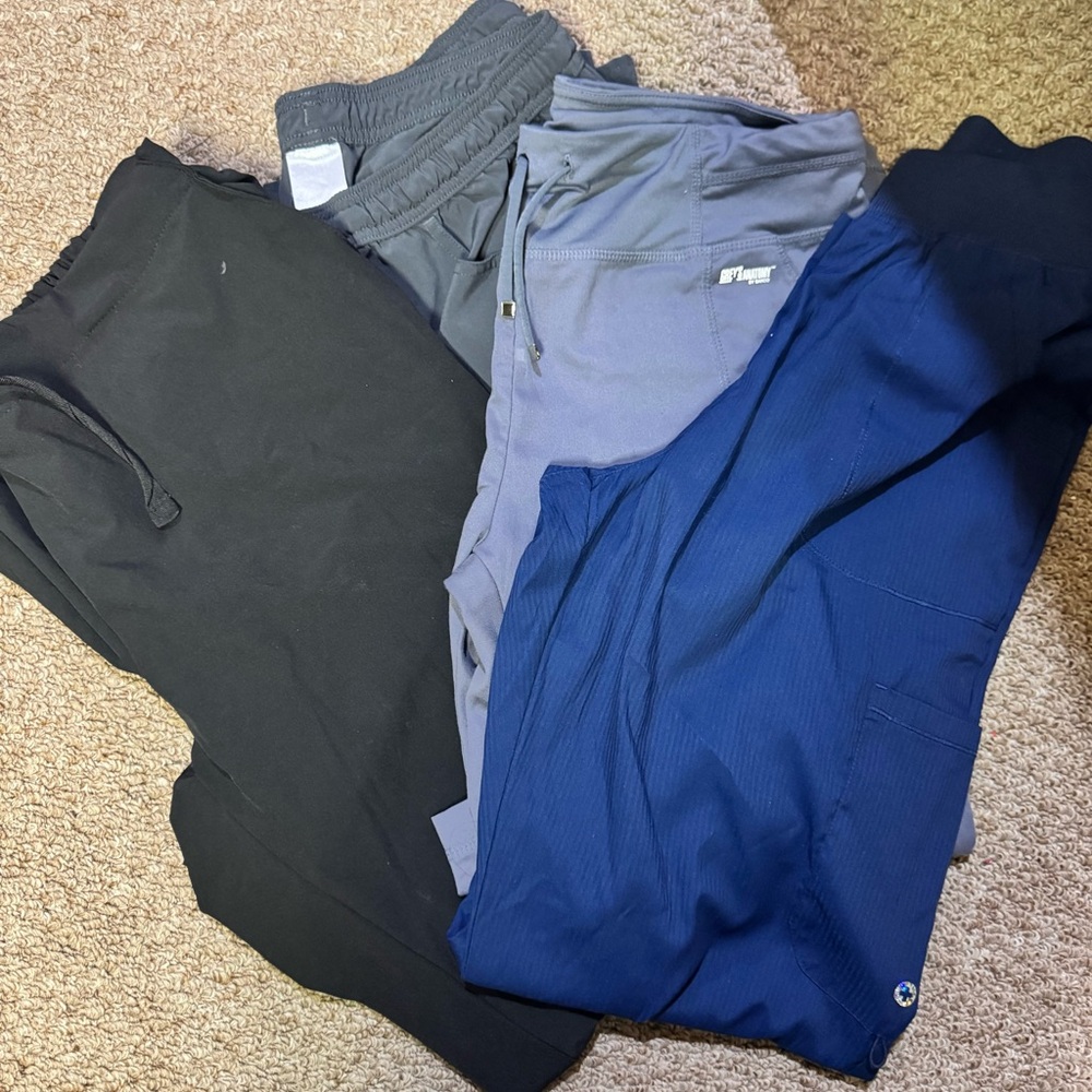 Women’s scrub pants
